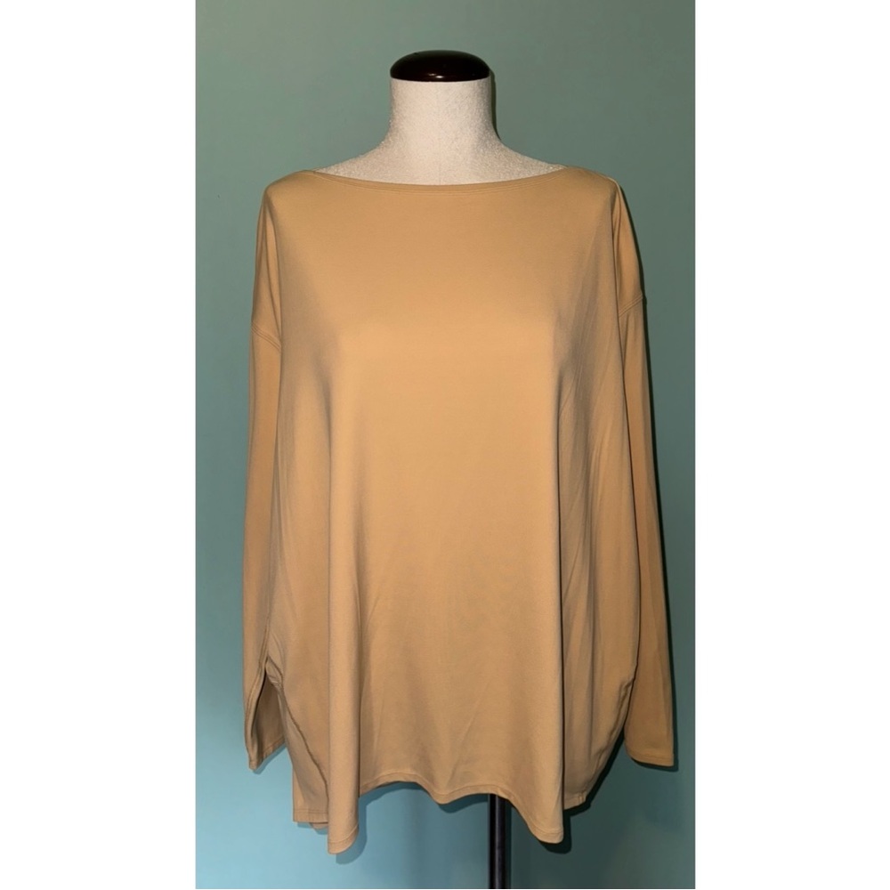 lululemon Back in Action long sleeve Nulu shirt